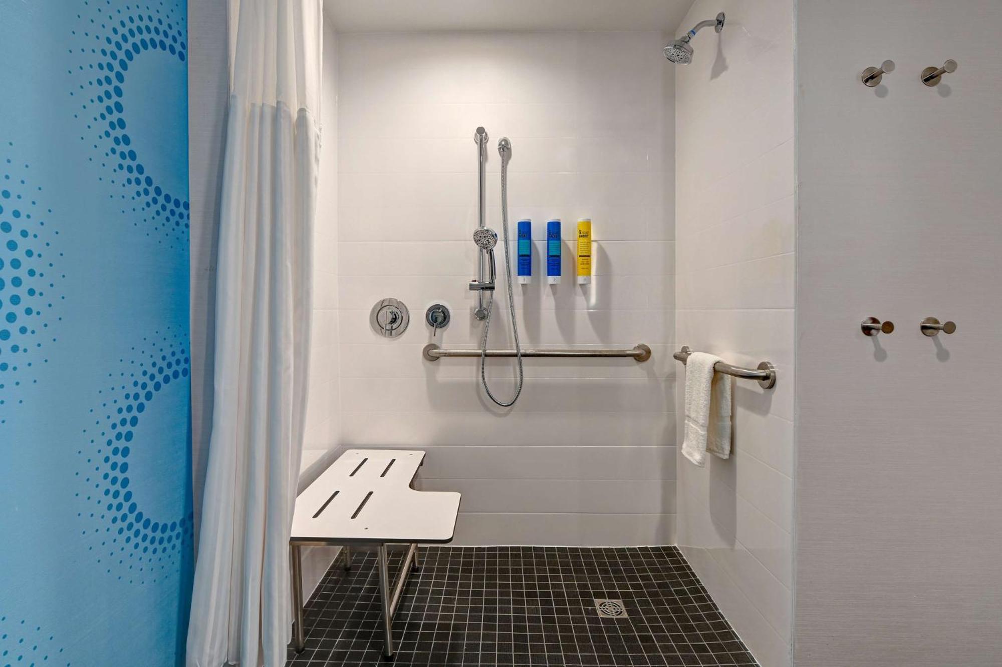 Tru By Hilton Tahlequah, Ok Hotel ภายนอก รูปภาพ